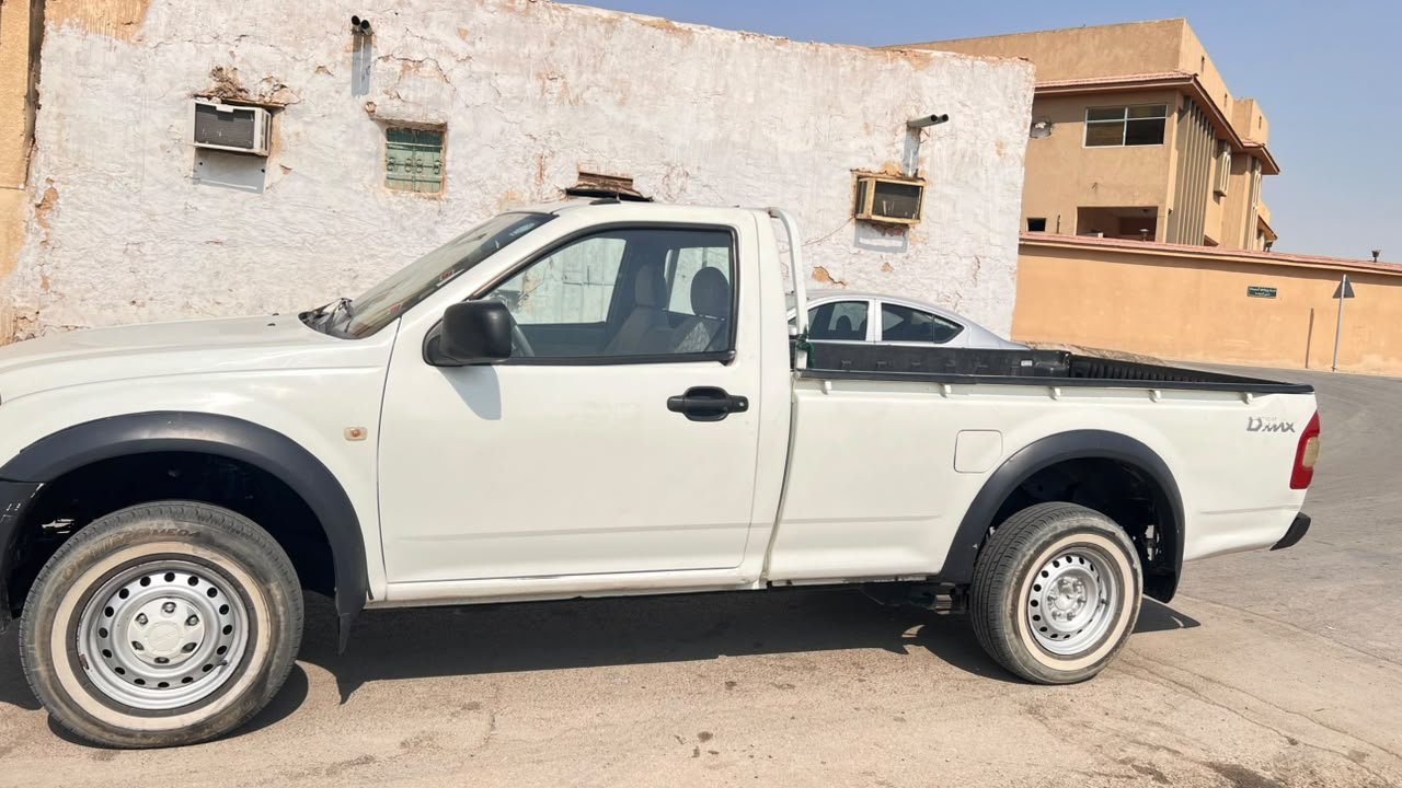 سيارة نقل ديليفري الرياض